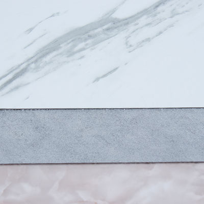 1.5mm Thickness 457.2*457.2mm Size PVC Self Adhesive Vinyl Flooring with 24 Pieces per Carton for Indoor Use