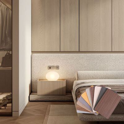 Individuelle Holztextur-Designs aus Bambus-Holzkohle, Holzfurnier, Carbon-Kristallfaser-Co-Extrusion-Wandpaneel & -Platte